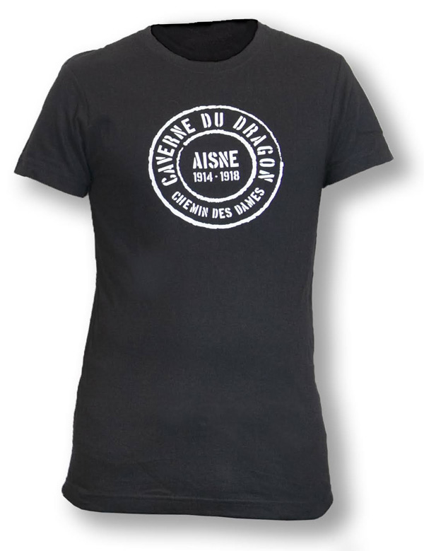 T-shirt noir en vente à la boutique du Centre d'Accueil du Visiteur du Chemin des Dames