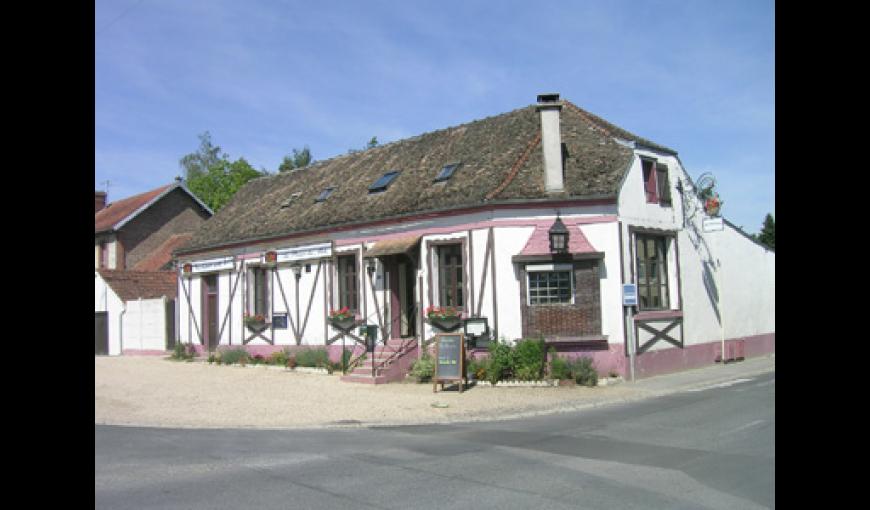 Restaurant Au Plaisir des Mets_extérieur < Bruyères-et-Montbérault < Aisne < Picardie