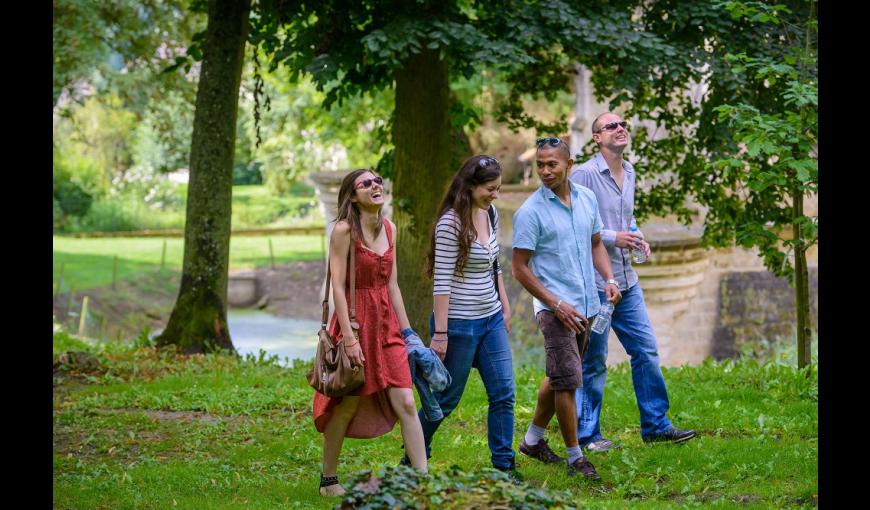 La résidence des évêques < Aisne