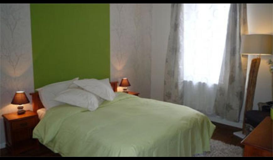 auberge de vauclair chambre1 < Bouconville Vauclair < Aisne < Picardie