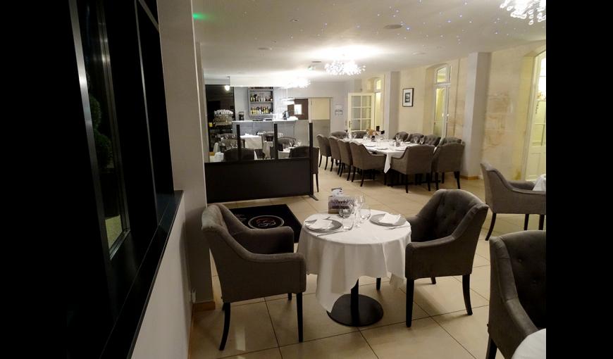 Restaurant Château de Breuil III< Bruyères-et-Montbérault < Aisne < Picardie