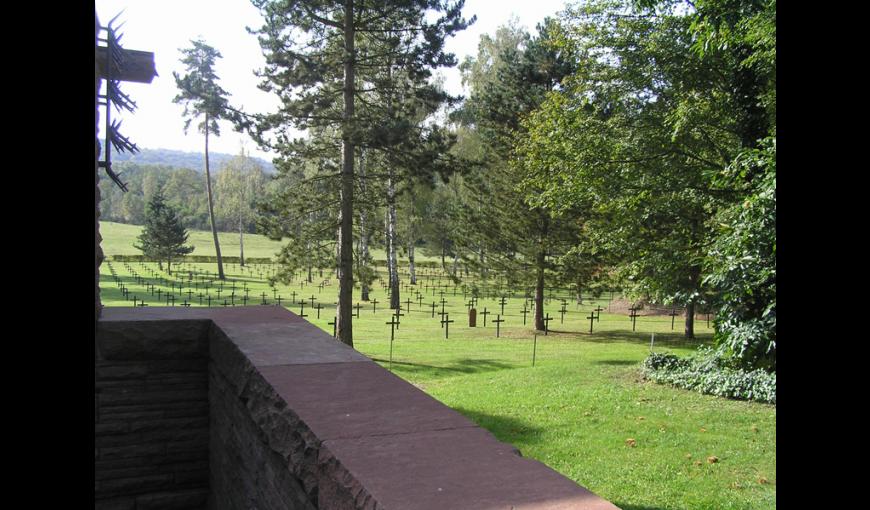 Cimetière militaire allemand de Montaigu n°1